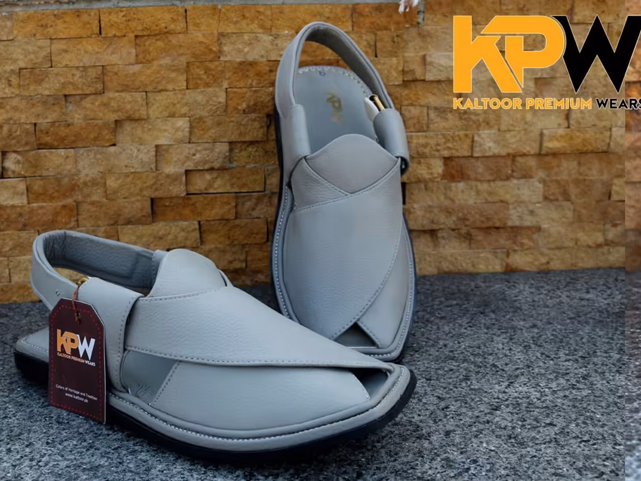 Kaltoor Classic Zalmi Peshawari Chappal Silver Gray | Premium Handmade